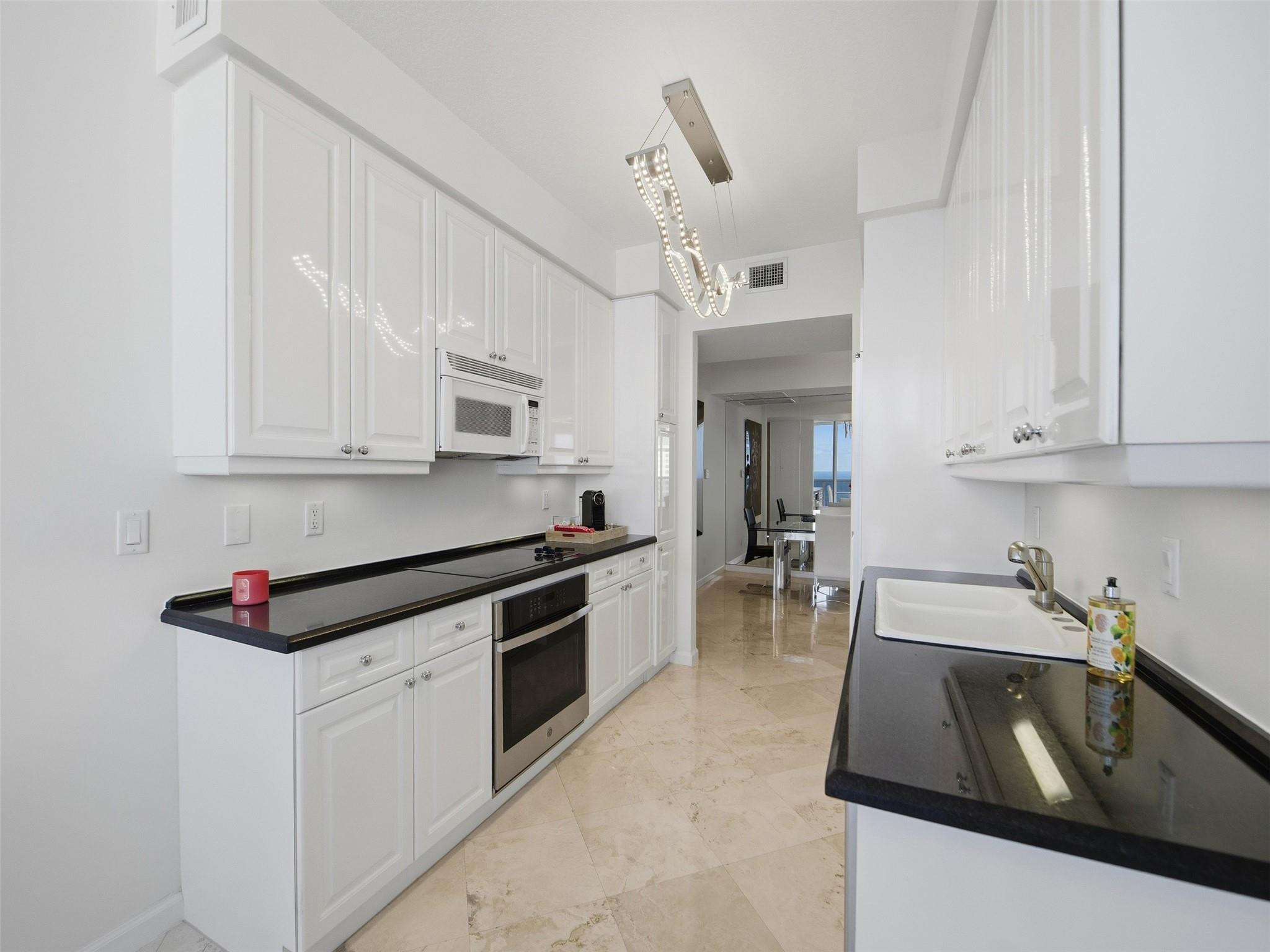 3200 N Ocean Boulevard 2505