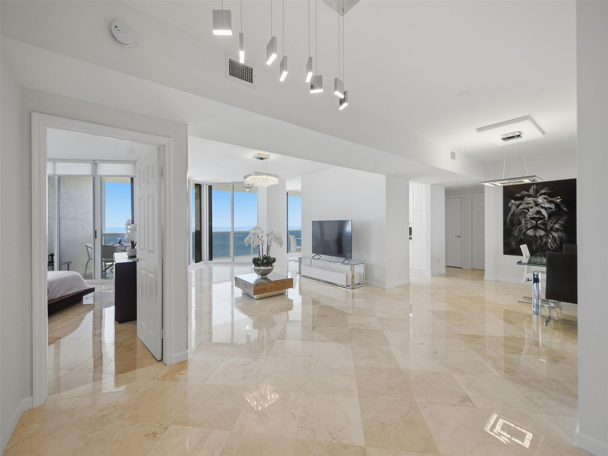 3200 N Ocean Boulevard 2505