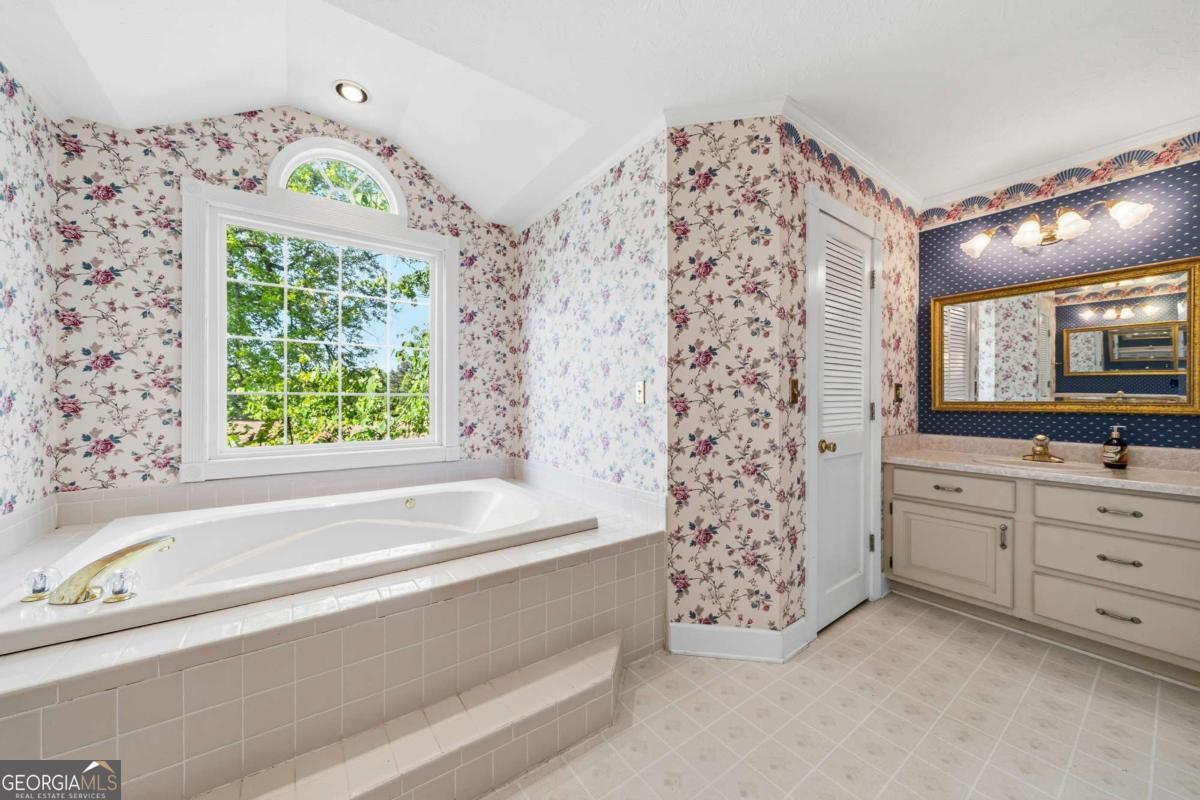 56 Claymont Road