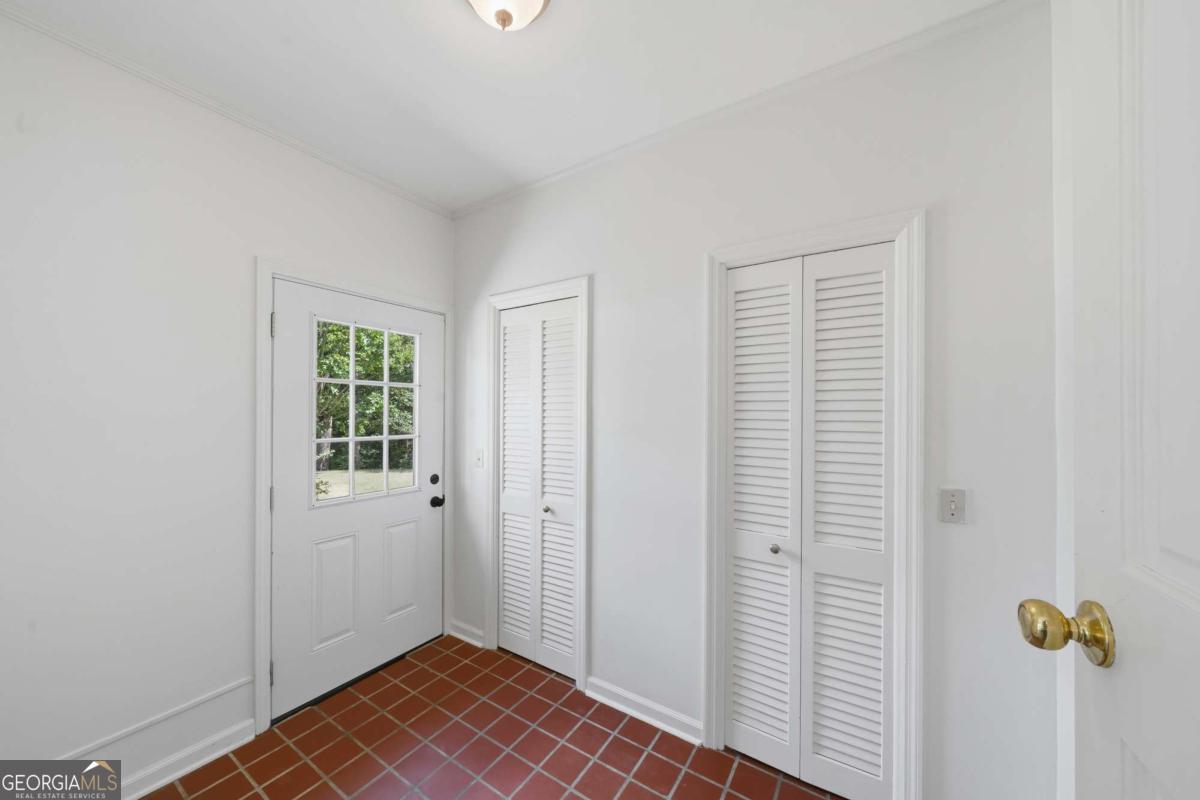 390 Dedrick Road