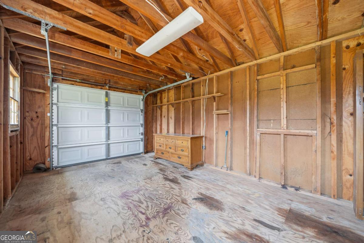 390 Dedrick Road