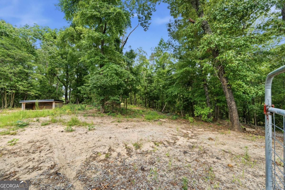 390 Dedrick Road