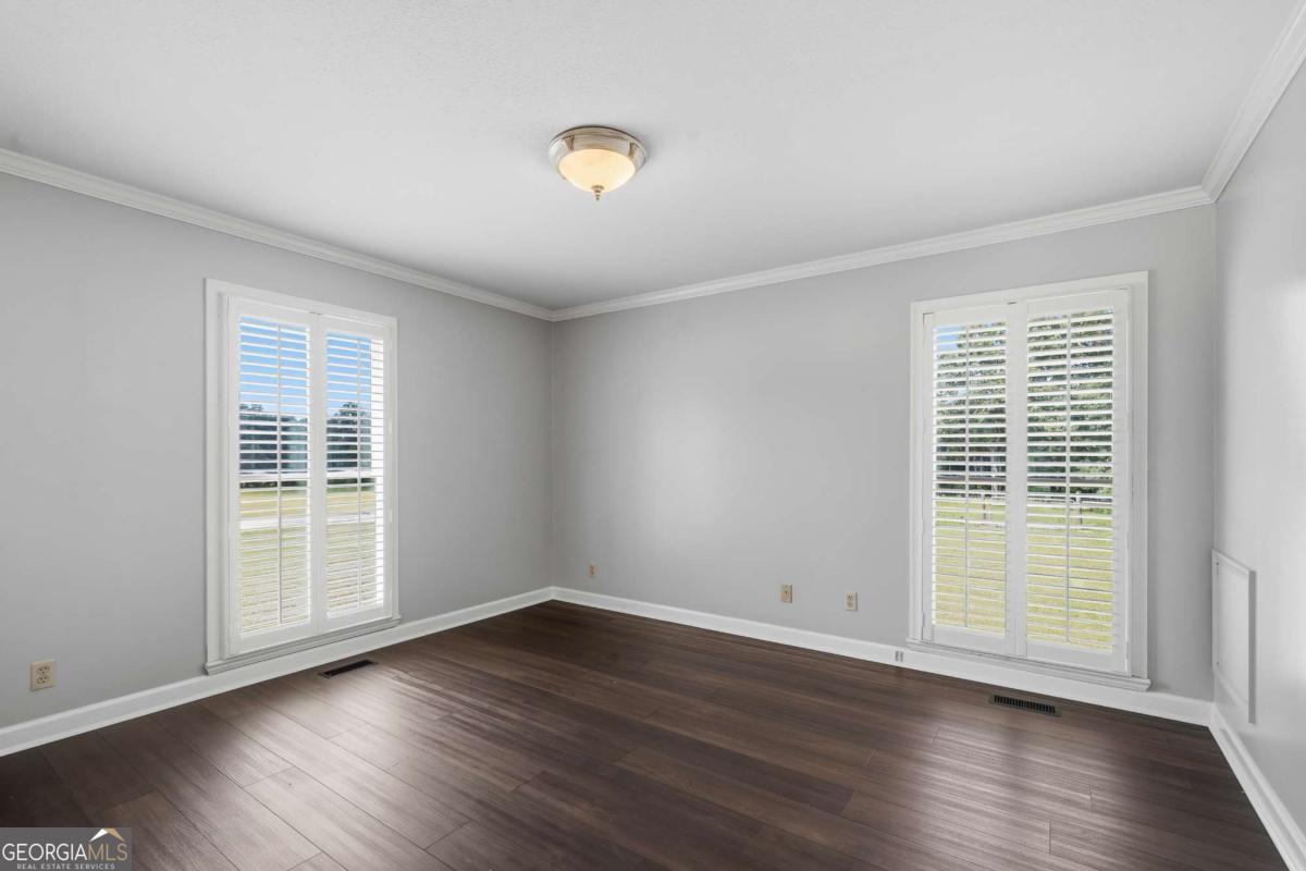 390 Dedrick Road