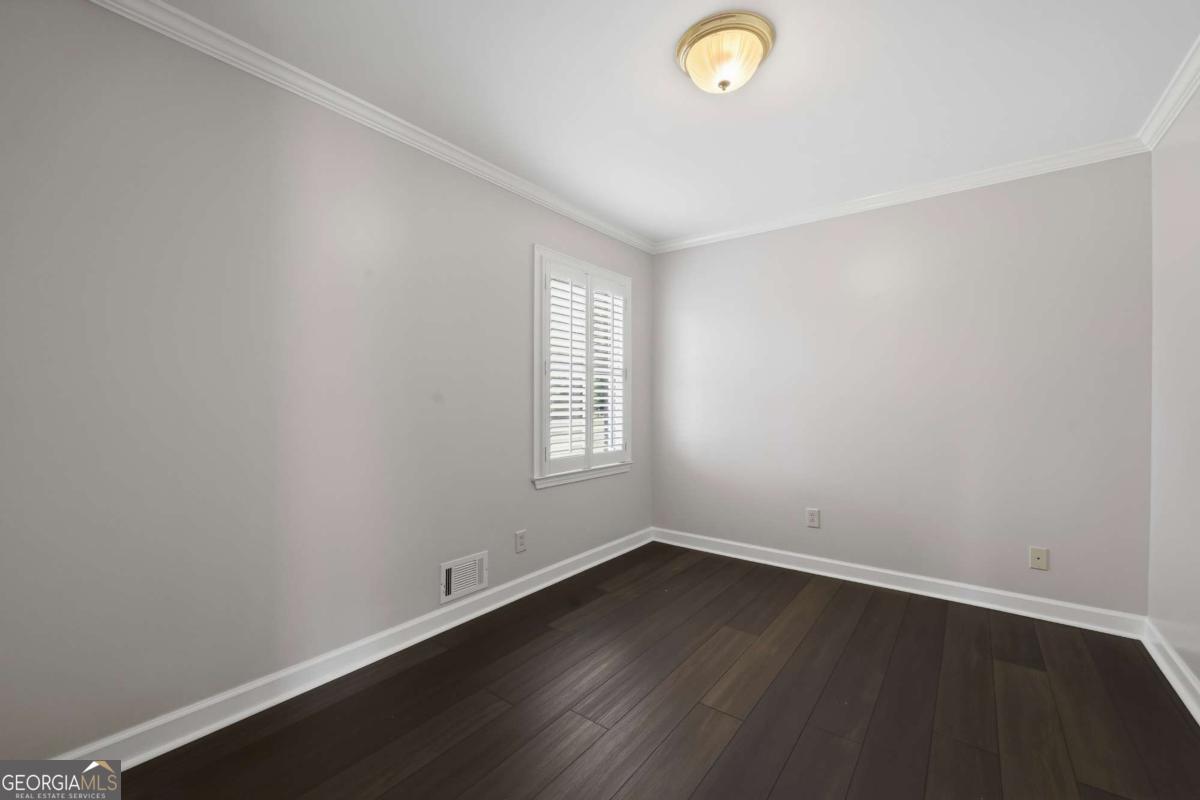 390 Dedrick Road