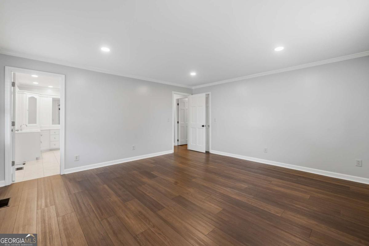 390 Dedrick Road