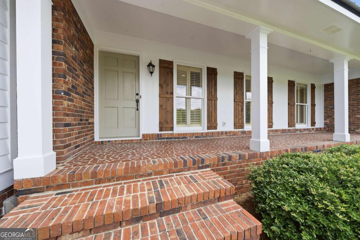390 Dedrick Road
