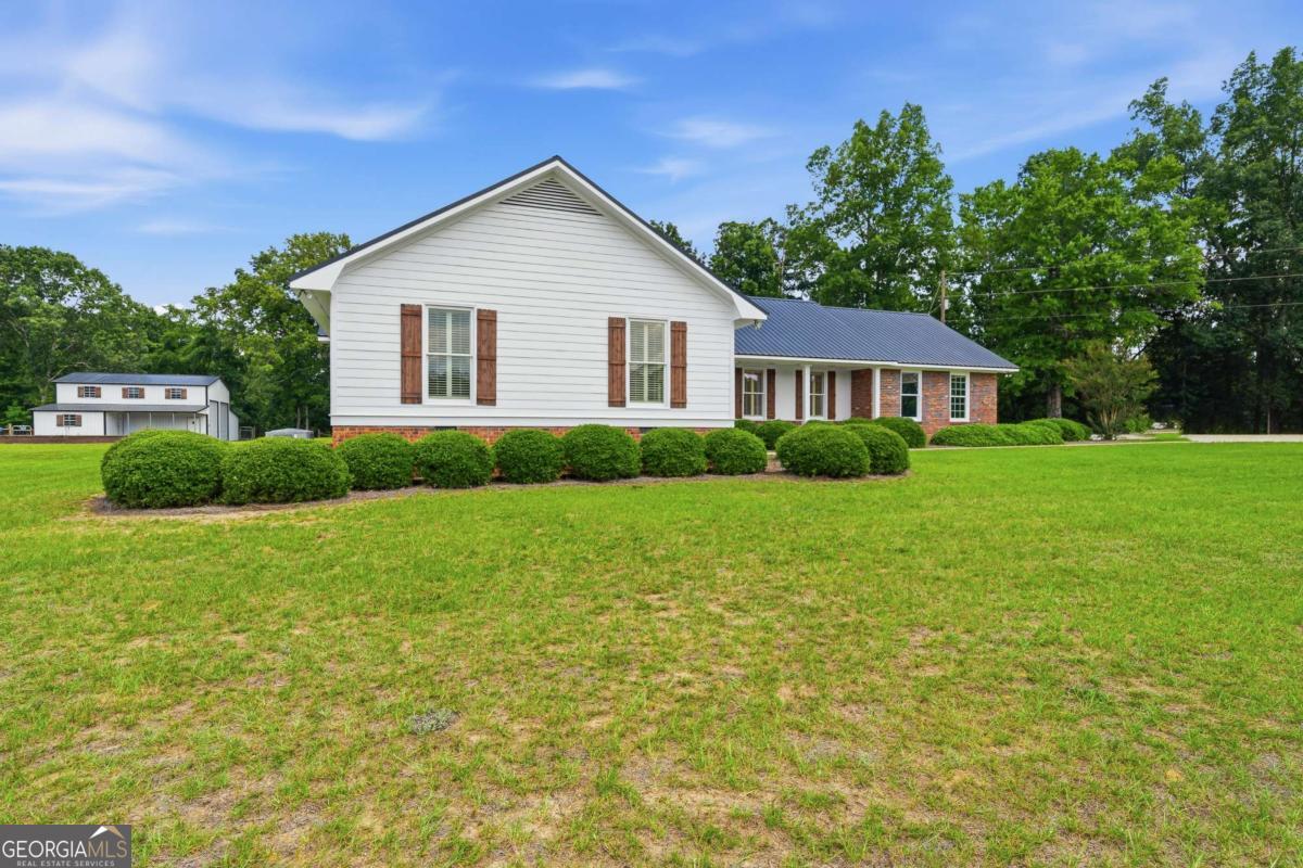 390 Dedrick Road