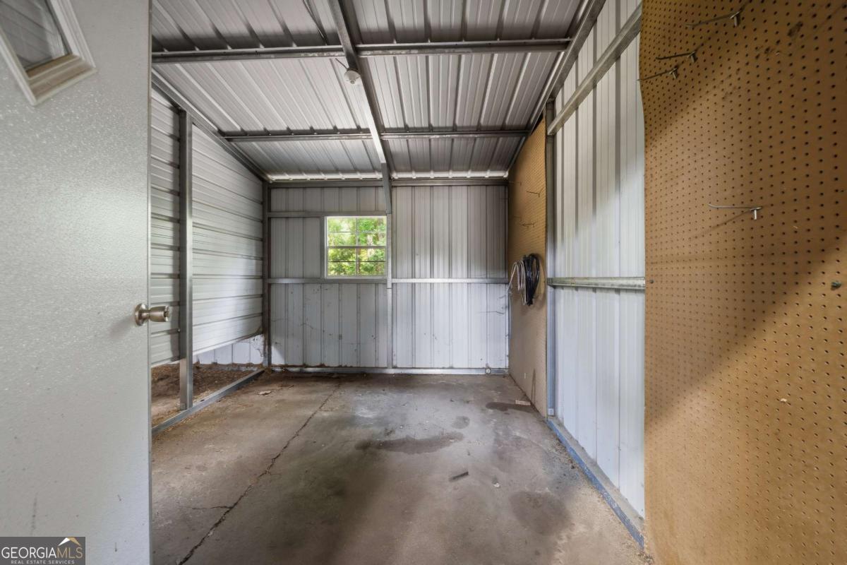 390 Dedrick Road