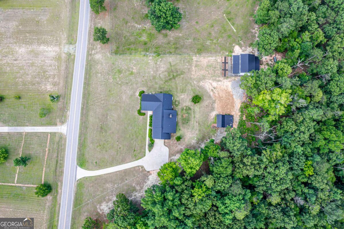 390 Dedrick Road