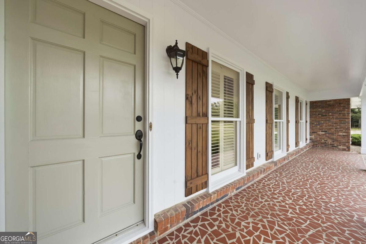 390 Dedrick Road