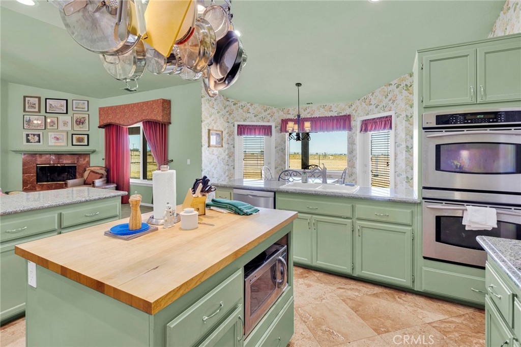 8828 Vincent Court