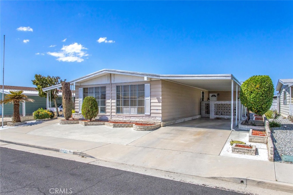 1122 Via Del Mesa