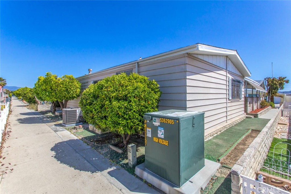 1122 Via Del Mesa