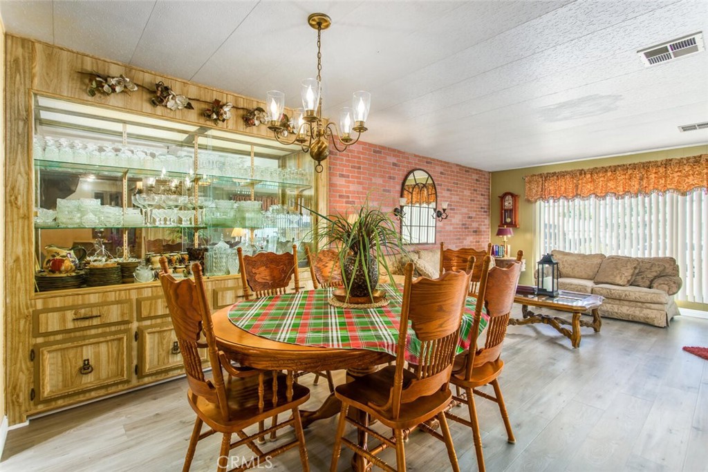 1122 Via Del Mesa
