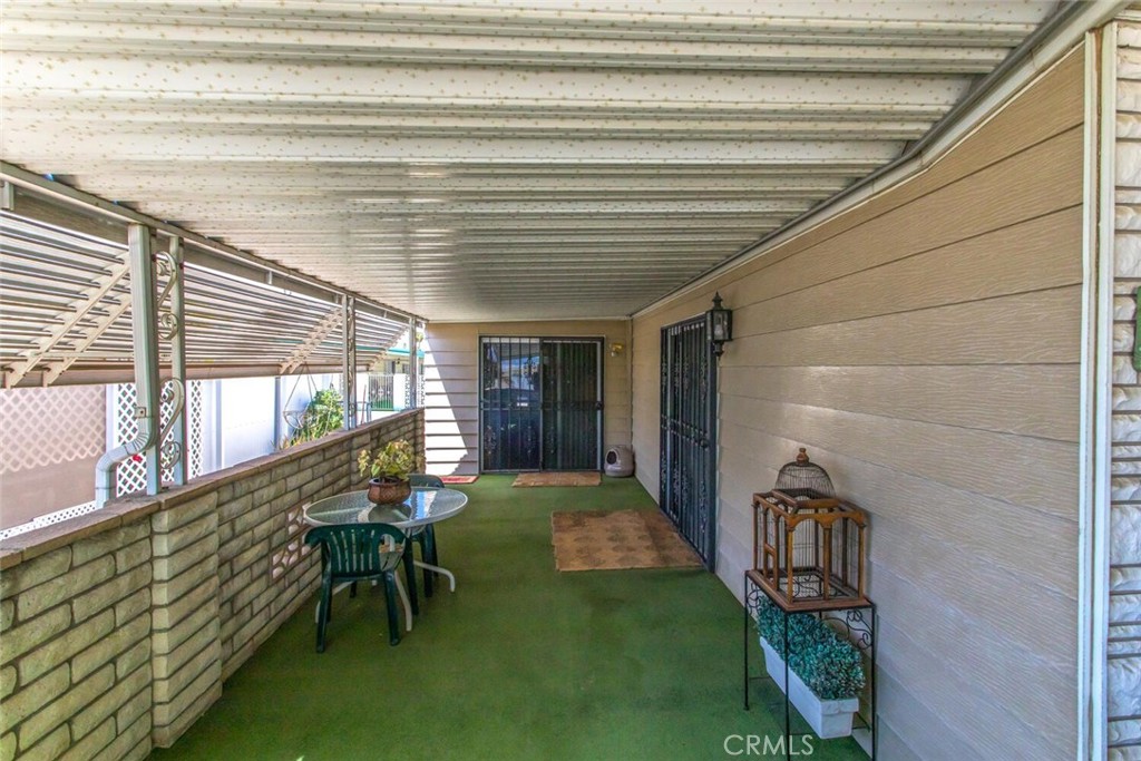 1122 Via Del Mesa
