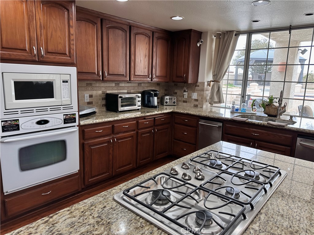 27365 Silver Lakes Parkway