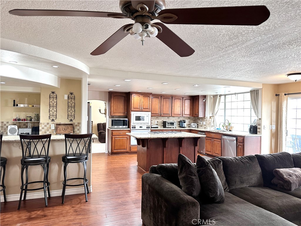 27365 Silver Lakes Parkway