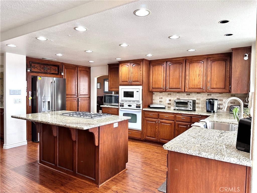 27365 Silver Lakes Parkway