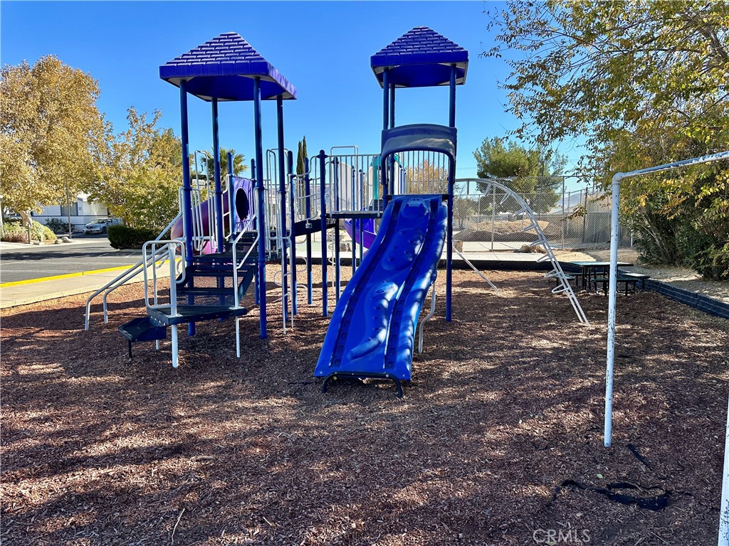 20843 Waalew Road C104