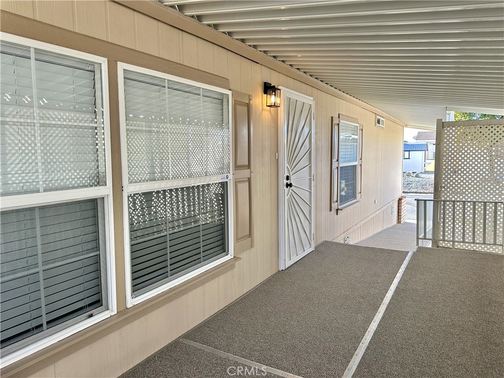 20843 Waalew Road C104