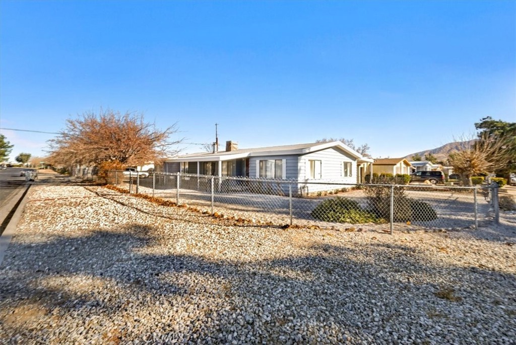 8307 Arrowhead Lake Road