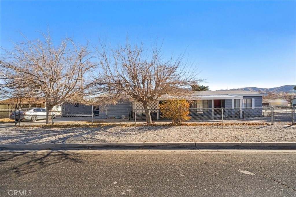 8307 Arrowhead Lake Road