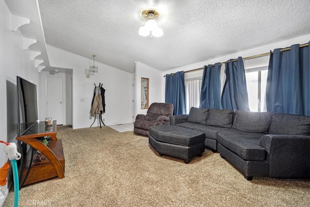 8307 Arrowhead Lake Road