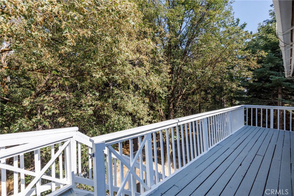 1187 Scenic Way