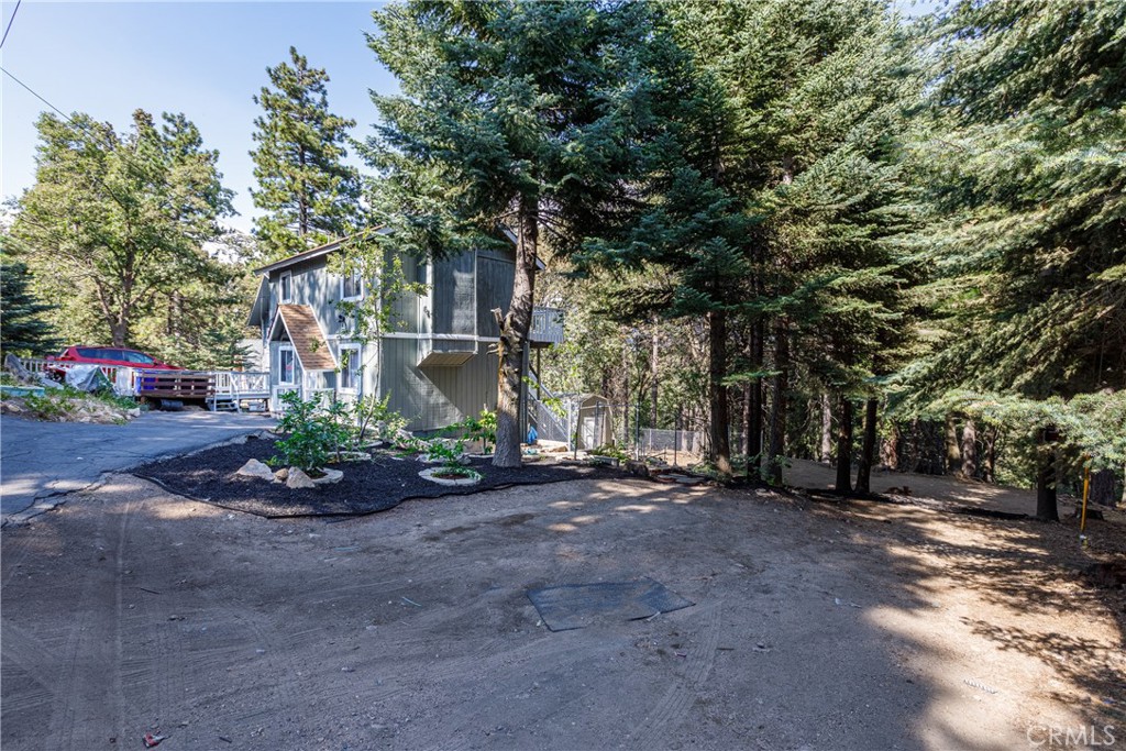 1187 Scenic Way