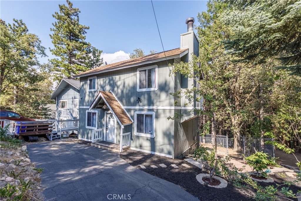 1187 Scenic Way