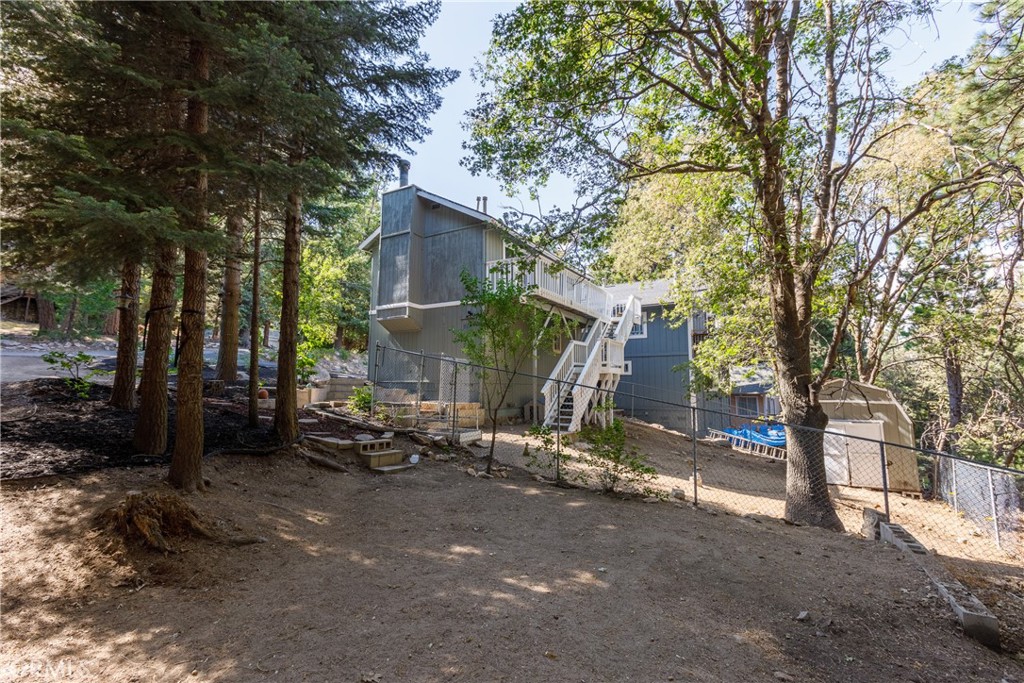 1187 Scenic Way