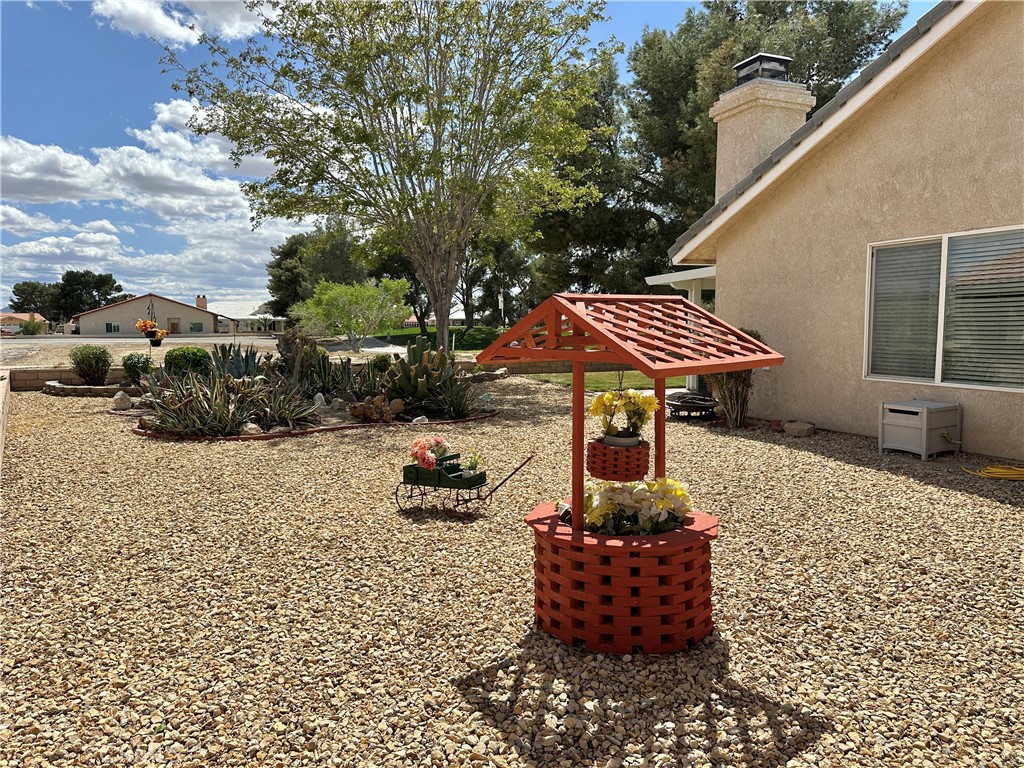 27813 Hummingbird Lane