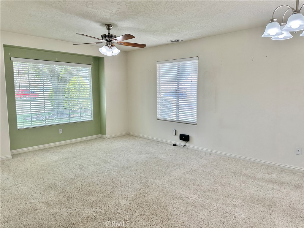 27813 Hummingbird Lane