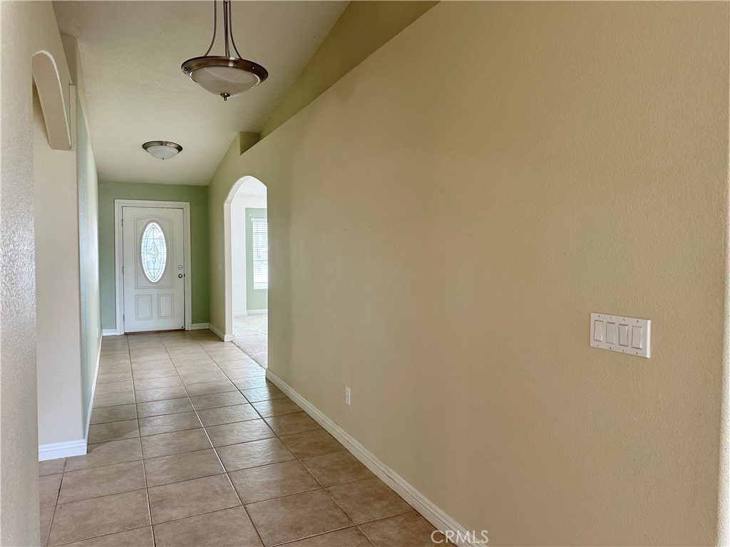 27813 Hummingbird Lane