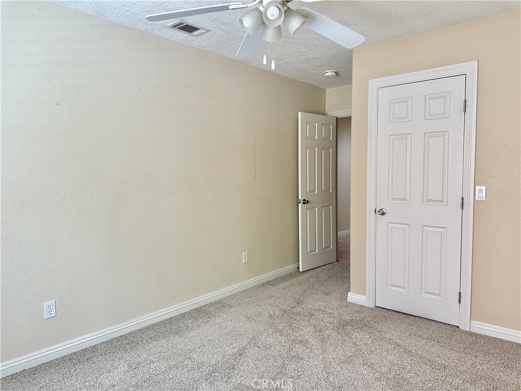27813 Hummingbird Lane