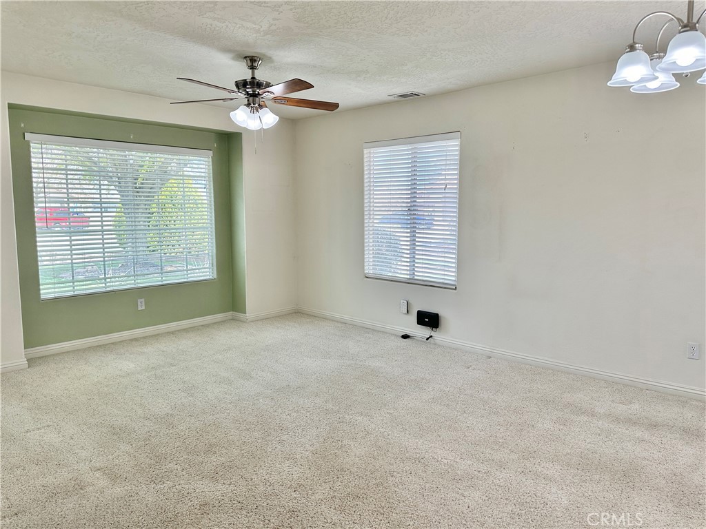 27813 Hummingbird Lane