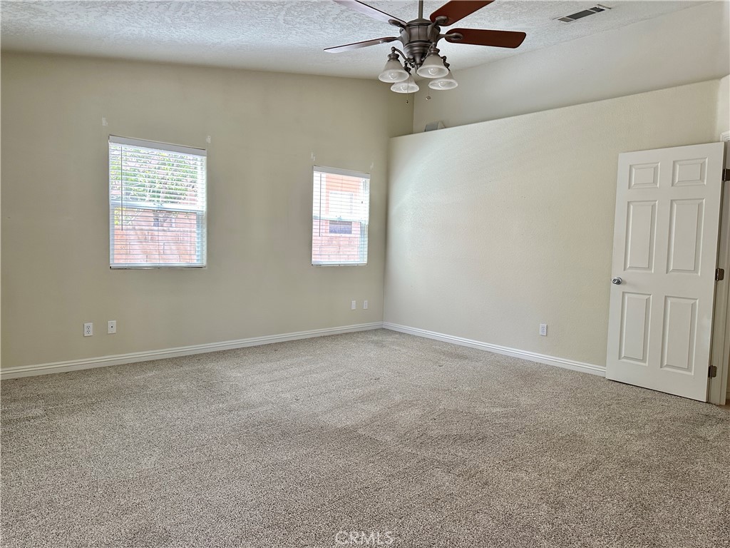 27813 Hummingbird Lane