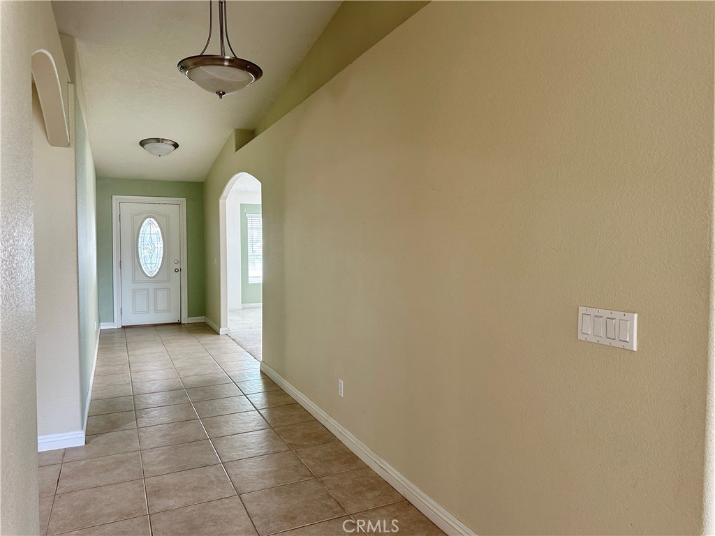 27813 Hummingbird Lane