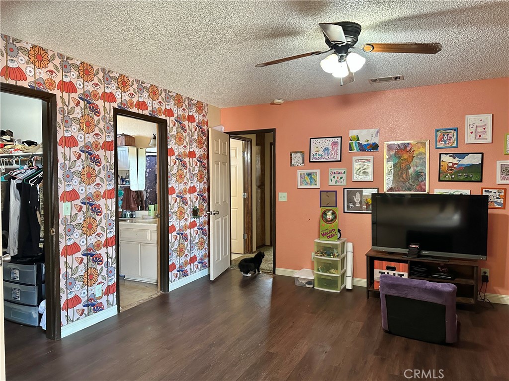 16035 Wyandot Road