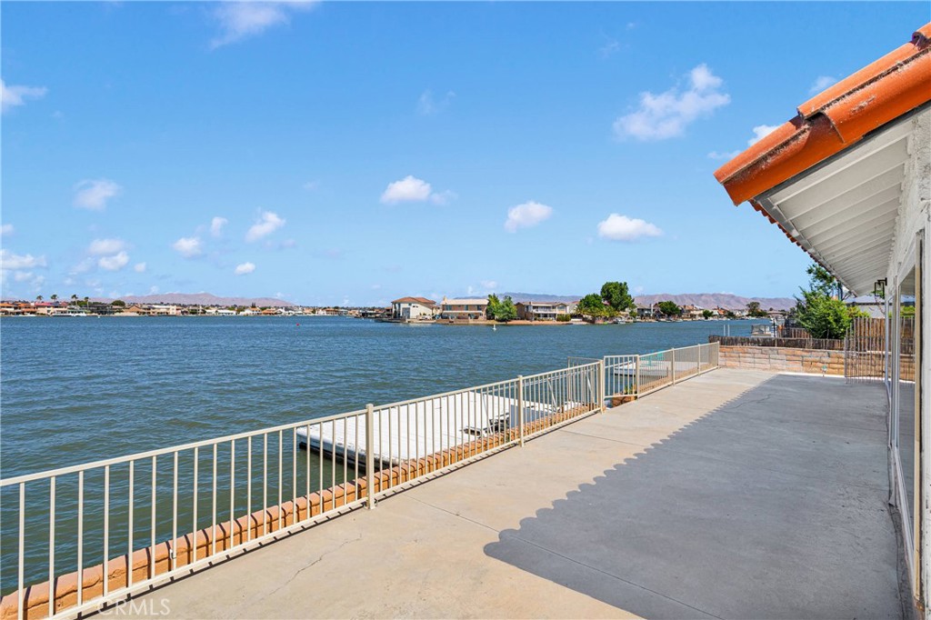13835 Spring Valley