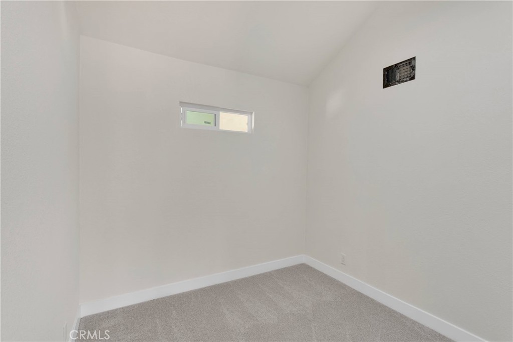 13835 Spring Valley