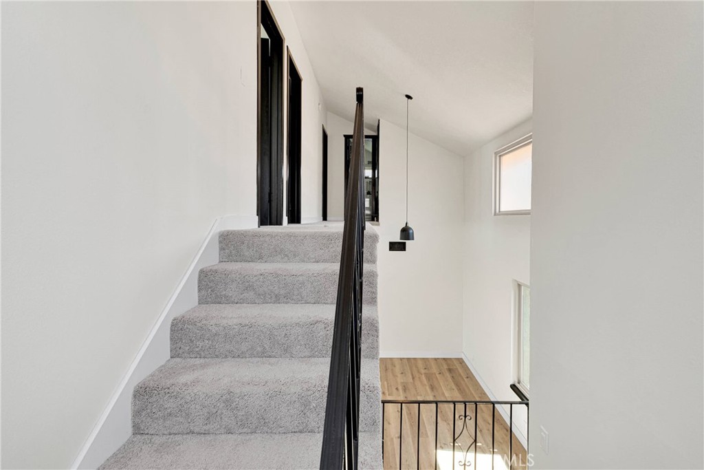 13835 Spring Valley