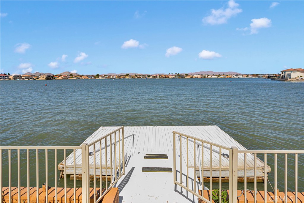 13835 Spring Valley