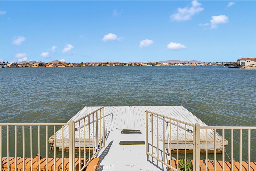13835 Spring Valley