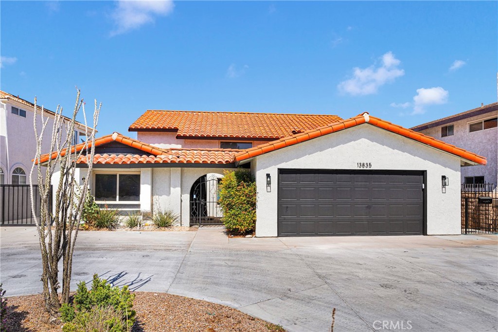 13835 Spring Valley