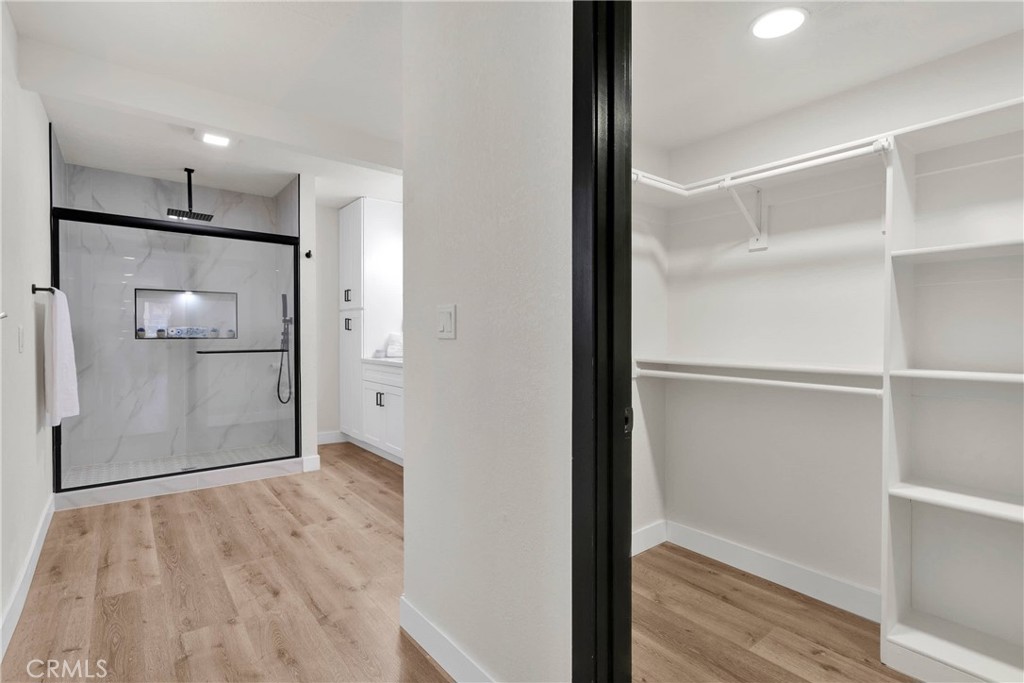 13835 Spring Valley