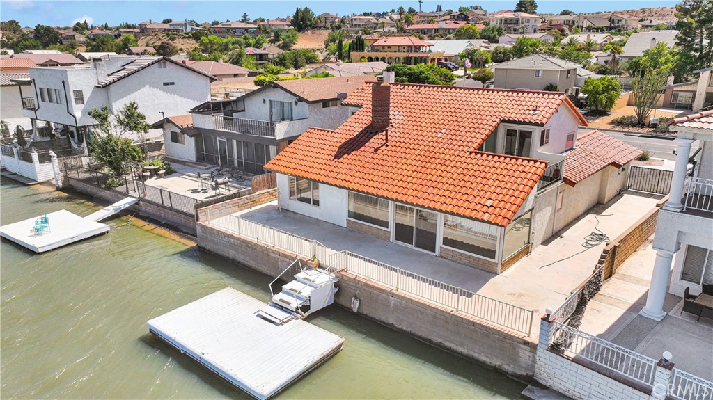 13835 Spring Valley
