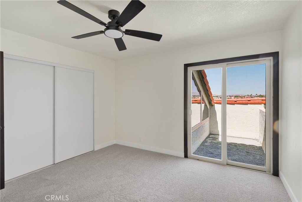13835 Spring Valley
