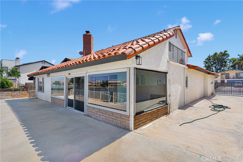 13835 Spring Valley