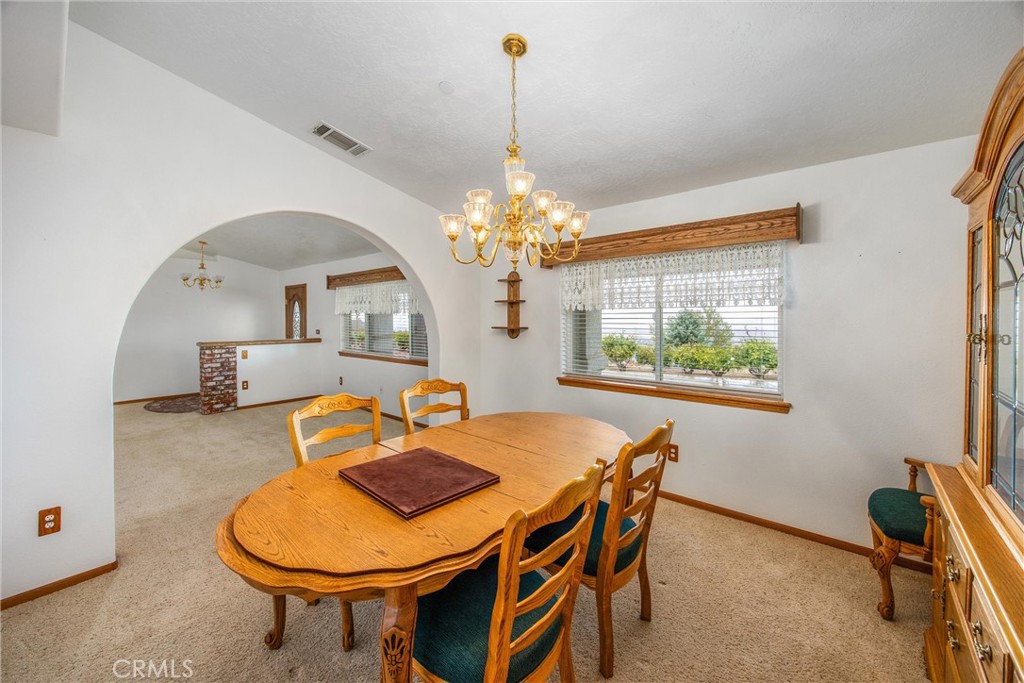 325 Canyon Road